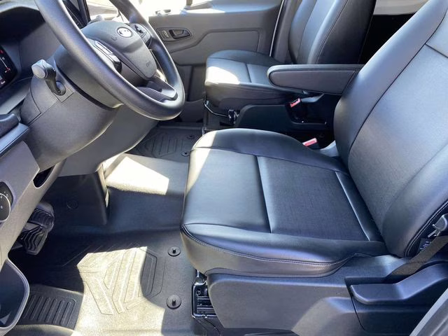 2026 Oxford White Ford Transit Cargo Van Base RWD Van