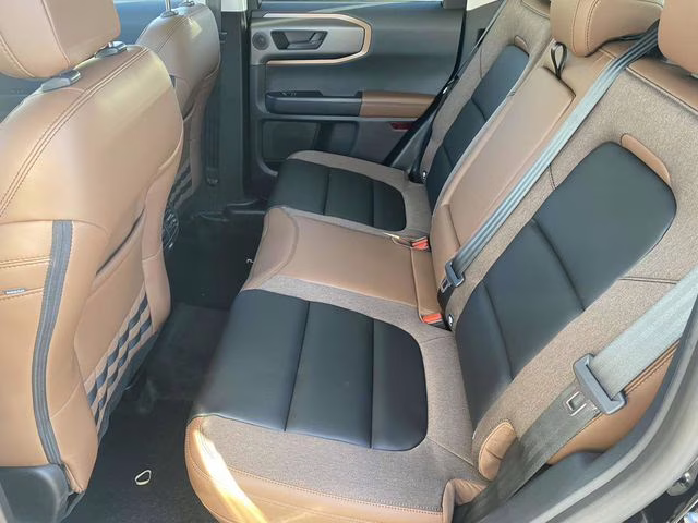 2025 Shadow Black Ford Bronco Sport Outer Banks 4X4 SUV