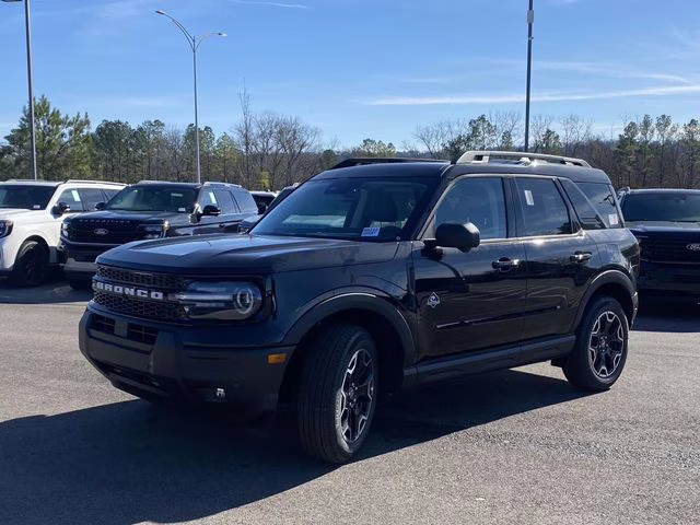 2025 Shadow Black Ford Bronco Sport Outer Banks 4X4 SUV