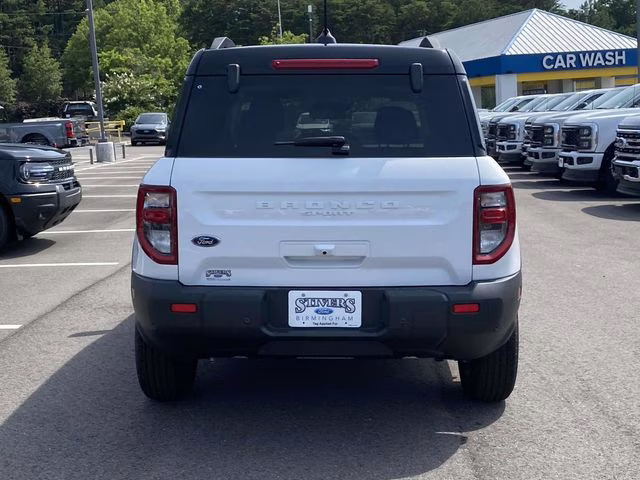 2025 Oxford White Ford Bronco Sport Outer Banks 4X4 SUV