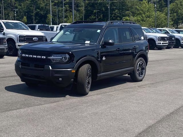 2025 Shadow Black Ford Bronco Sport Outer Banks 4X4 SUV