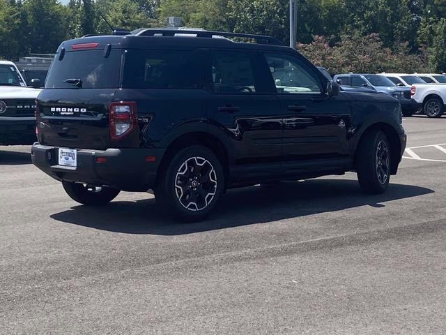 2025 Shadow Black Ford Bronco Sport Outer Banks 4X4 SUV