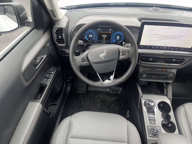 2025 Oxford White Ford Bronco Sport Badlands 4X4 SUV