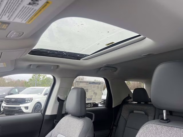 2025 Oxford White Ford Bronco Sport Badlands 4X4 SUV