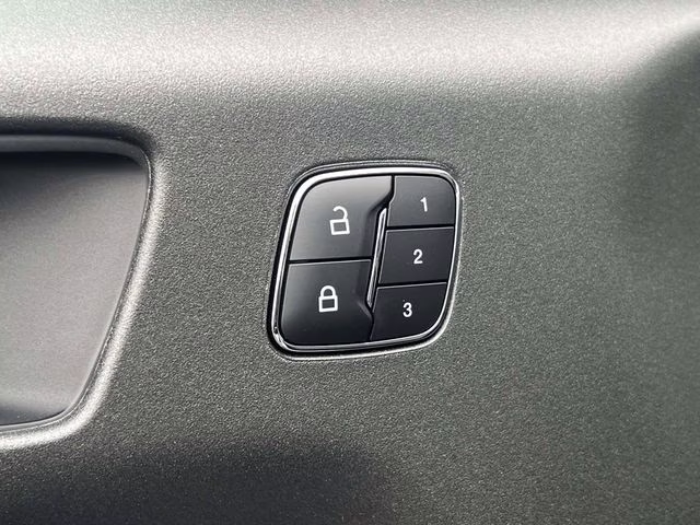 2025 Oxford White Ford Bronco Sport Badlands 4X4 SUV