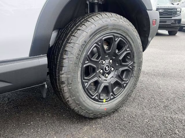 2025 Oxford White Ford Bronco Sport Badlands 4X4 SUV