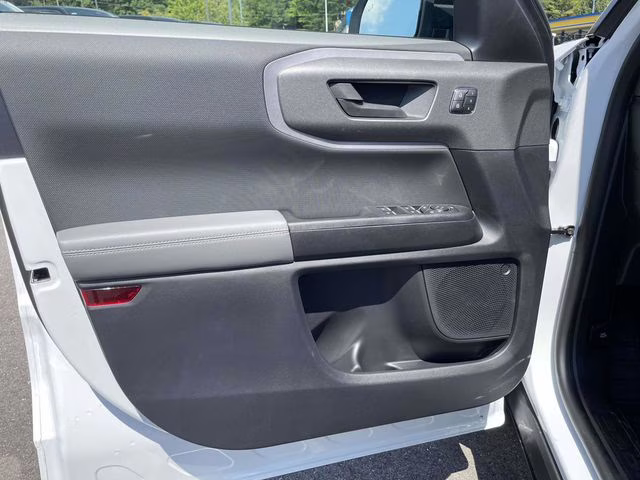 2025 Oxford White Ford Bronco Sport Badlands 4X4 SUV