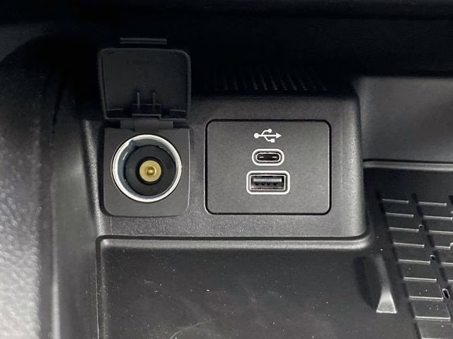 2025 Oxford White Ford Bronco Sport Badlands 4X4 SUV