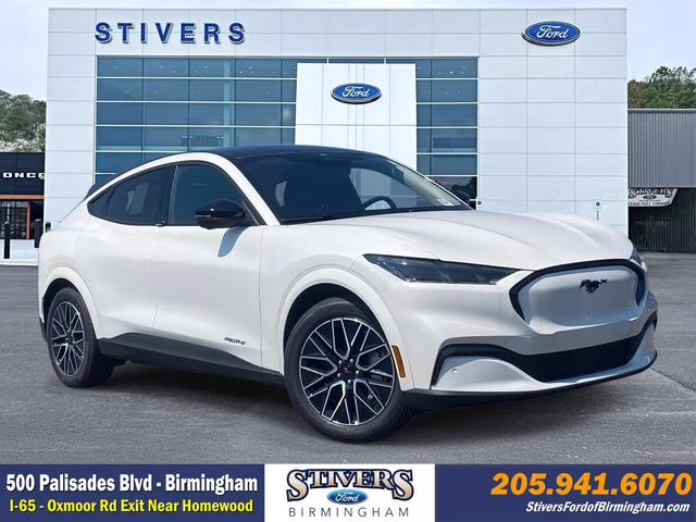 2025 Star White Metallic Tri-Coat Ford Mustang Mach-E Premium RWD SUV