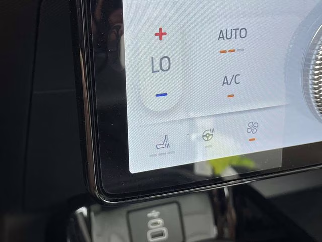 2025 Star White Metallic Tri-Coat Ford Mustang Mach-E Premium RWD SUV