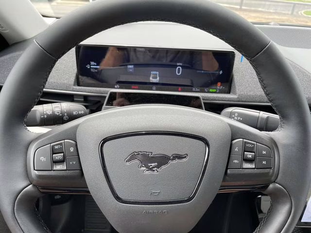 2025 Star White Metallic Tri-Coat Ford Mustang Mach-E Premium RWD SUV