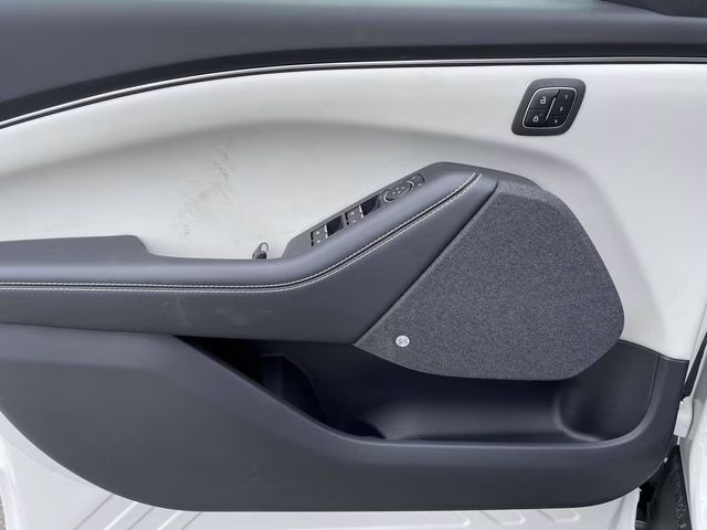 2025 Star White Metallic Tri-Coat Ford Mustang Mach-E Premium RWD SUV