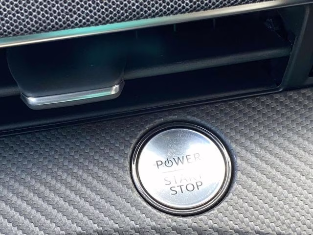 2025 Star White Metallic Tri-Coat Ford Mustang Mach-E Premium AWD SUV