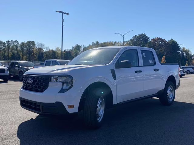 2025 Oxford White Ford Maverick XL FWD Truck
