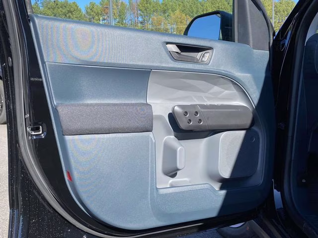 2026 Shadow Black Ford Maverick XL FWD Truck