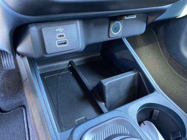 2026 Shadow Black Ford Maverick XL FWD Truck