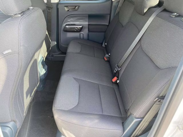 2026 Space White Metallic Ford Maverick XL FWD Truck