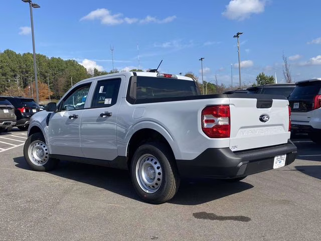 2026 Space White Metallic Ford Maverick XL FWD Truck