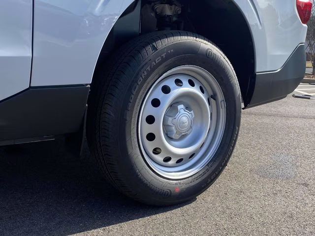 2026 Space White Metallic Ford Maverick XL FWD Truck