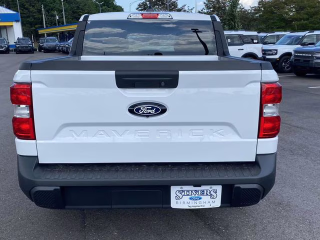 2025 Oxford White Ford Maverick XL FWD Truck