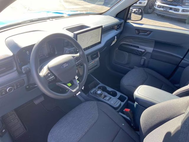 2025 Oxford White Ford Maverick XL FWD Truck