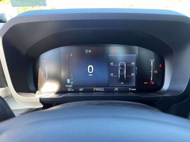 2026 White Metallic Ford Maverick XL AWD Truck