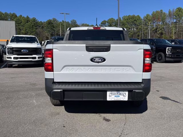 2026 White Metallic Ford Maverick XL AWD Truck