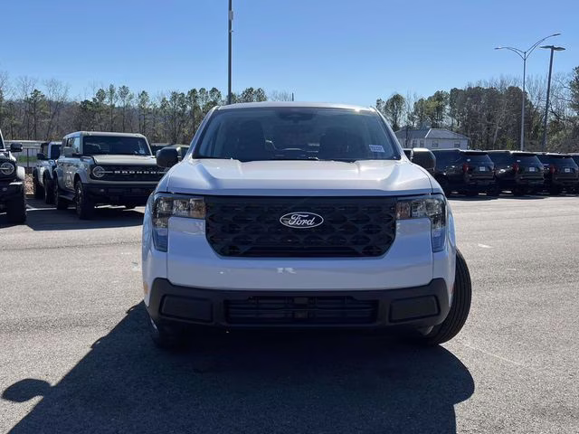 2026 White Metallic Ford Maverick XL AWD Truck