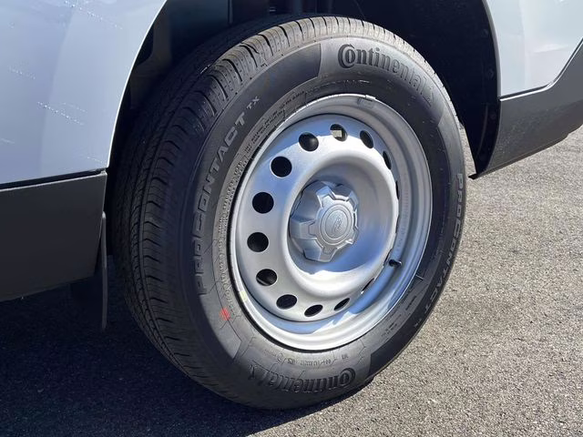 2026 White Metallic Ford Maverick XL AWD Truck