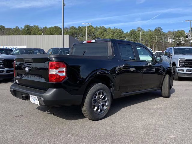 2026 Shadow Black Ford Maverick XLT FWD Truck