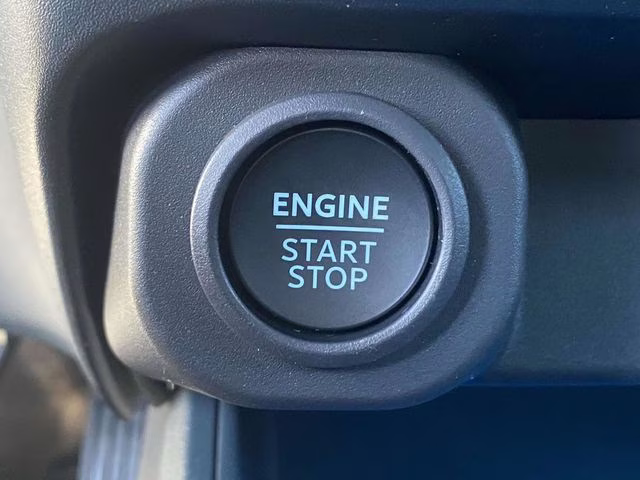 2026 Oxford White Ford Maverick XLT FWD Truck