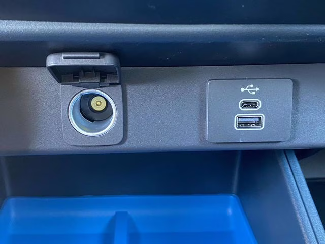 2026 Oxford White Ford Maverick XLT FWD Truck