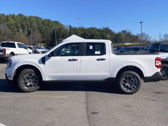 2026 Oxford White Ford Maverick XLT FWD Truck