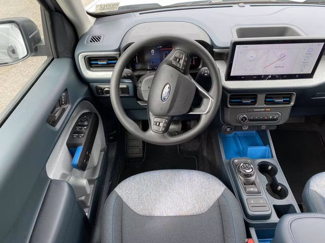 2026 White Metallic Ford Maverick XLT FWD Truck