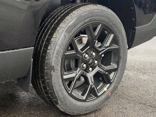 2026 Shadow Black Ford Maverick XLT AWD Truck