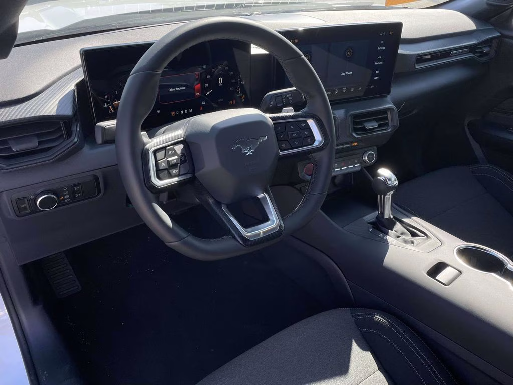 2026 Oxford White Ford Mustang GT RWD Coupe