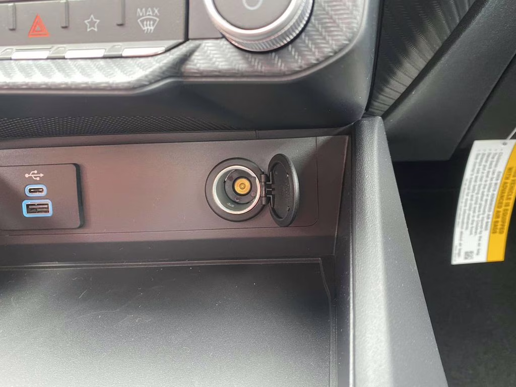 2025 Oxford White Ford Mustang EcoBoost RWD Coupe