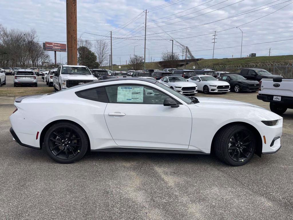 2026 Oxford White Ford Mustang EcoBoost RWD Coupe