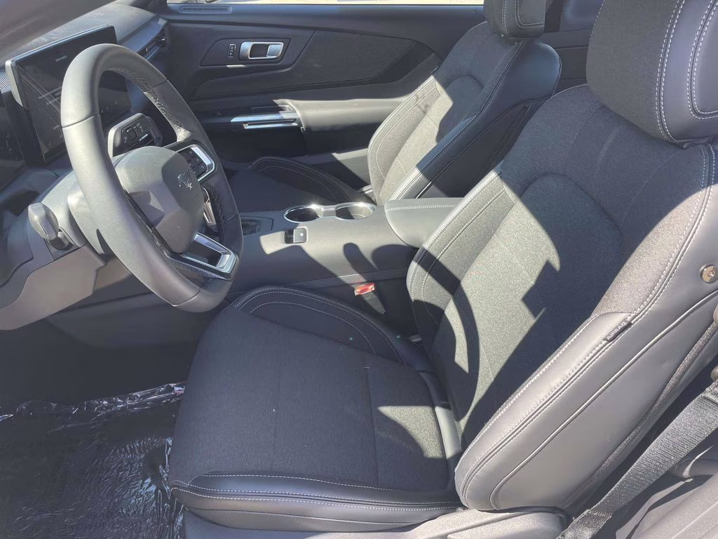 2026 Oxford White Ford Mustang EcoBoost RWD Coupe