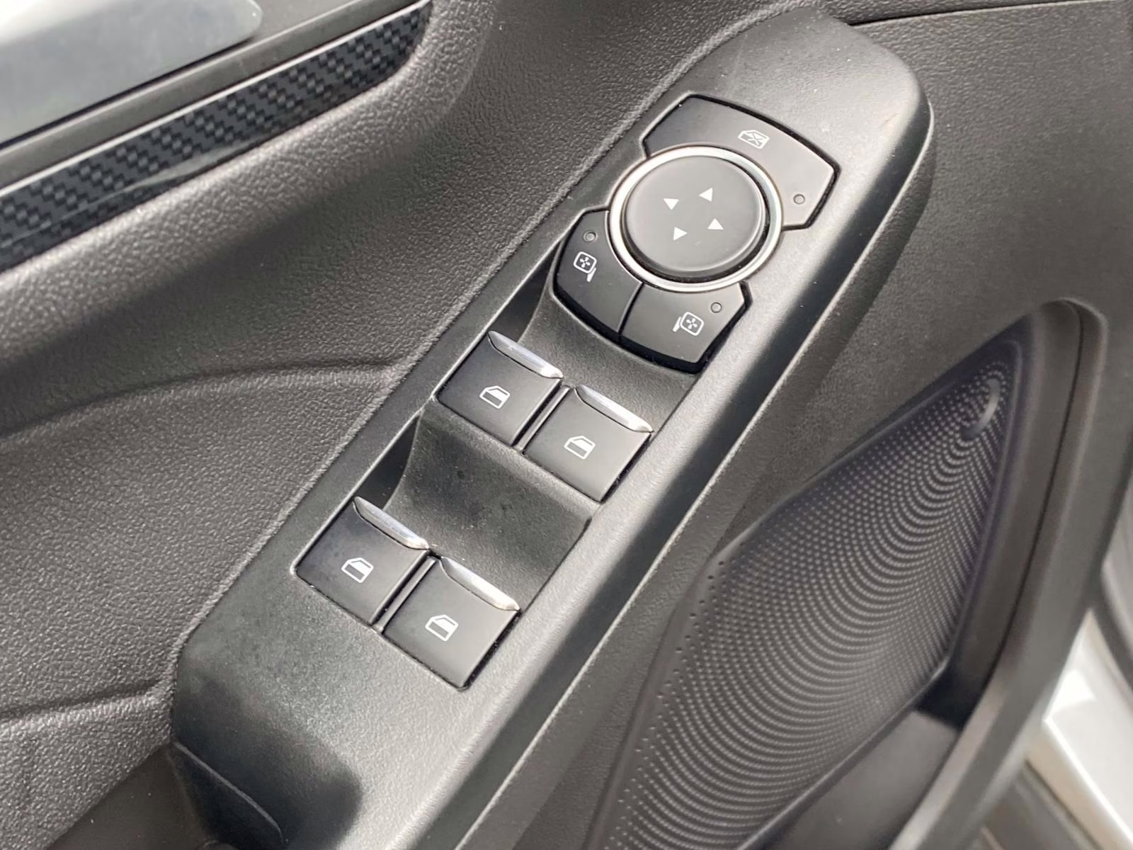 2023 Silver Metallic Ford Escape ST-Line FWD SUV