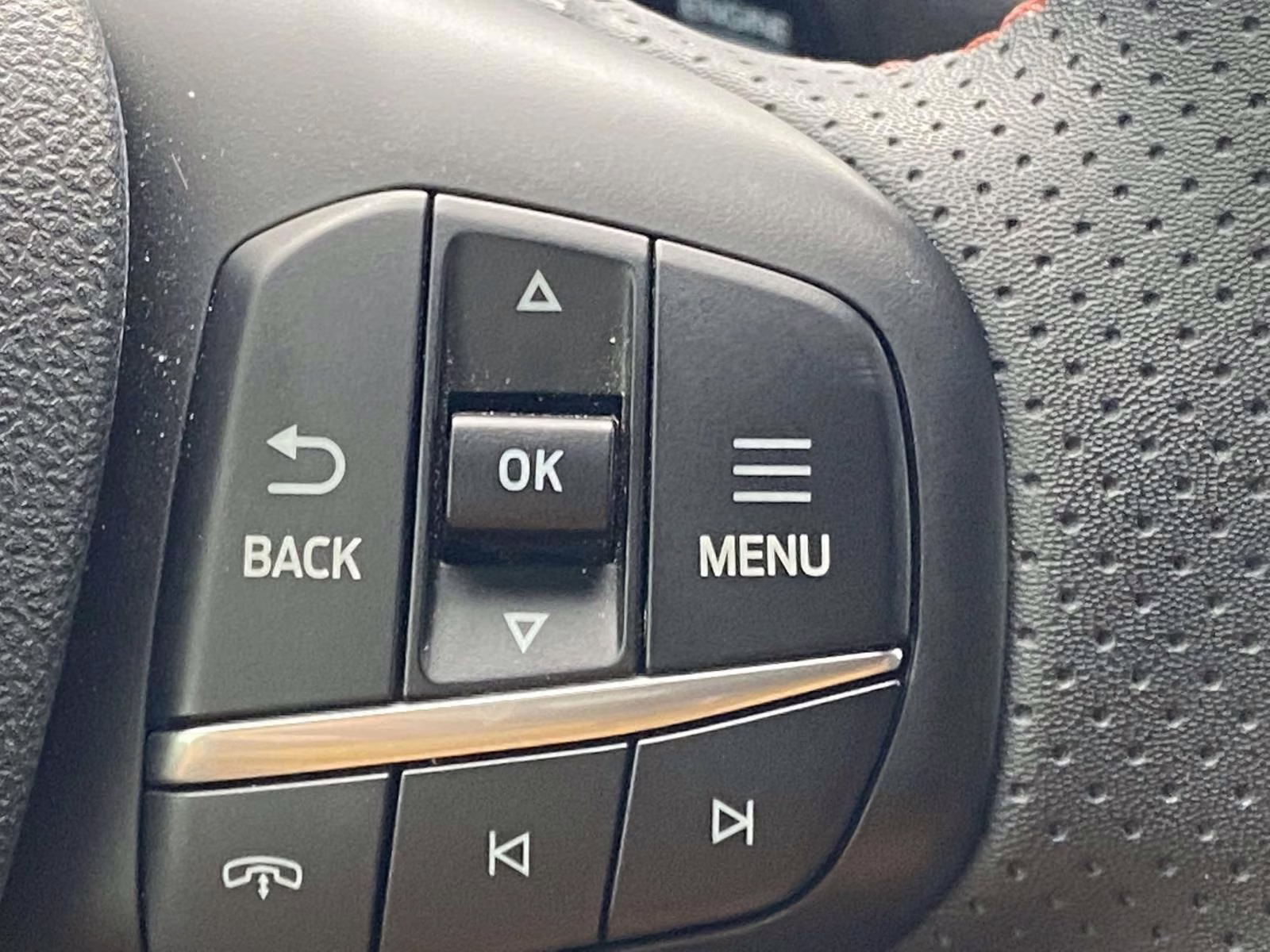 2023 Silver Metallic Ford Escape ST-Line FWD SUV