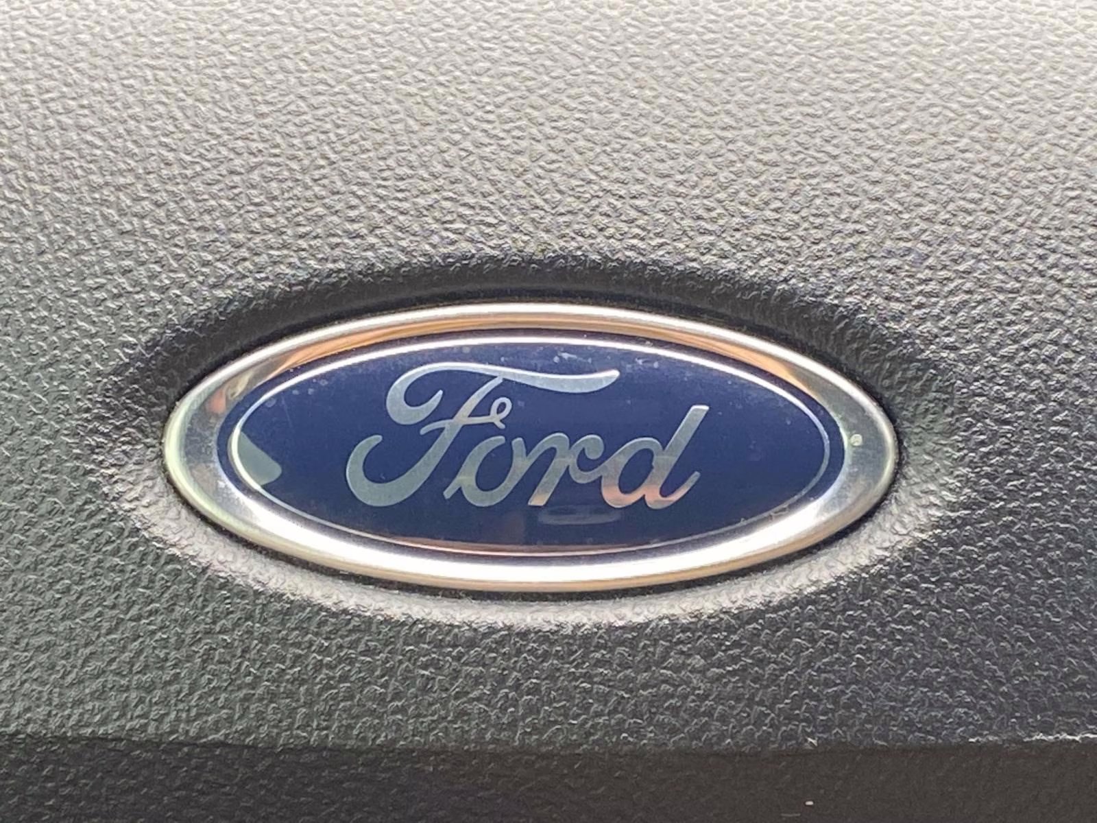 2023 Silver Metallic Ford Escape ST-Line FWD SUV