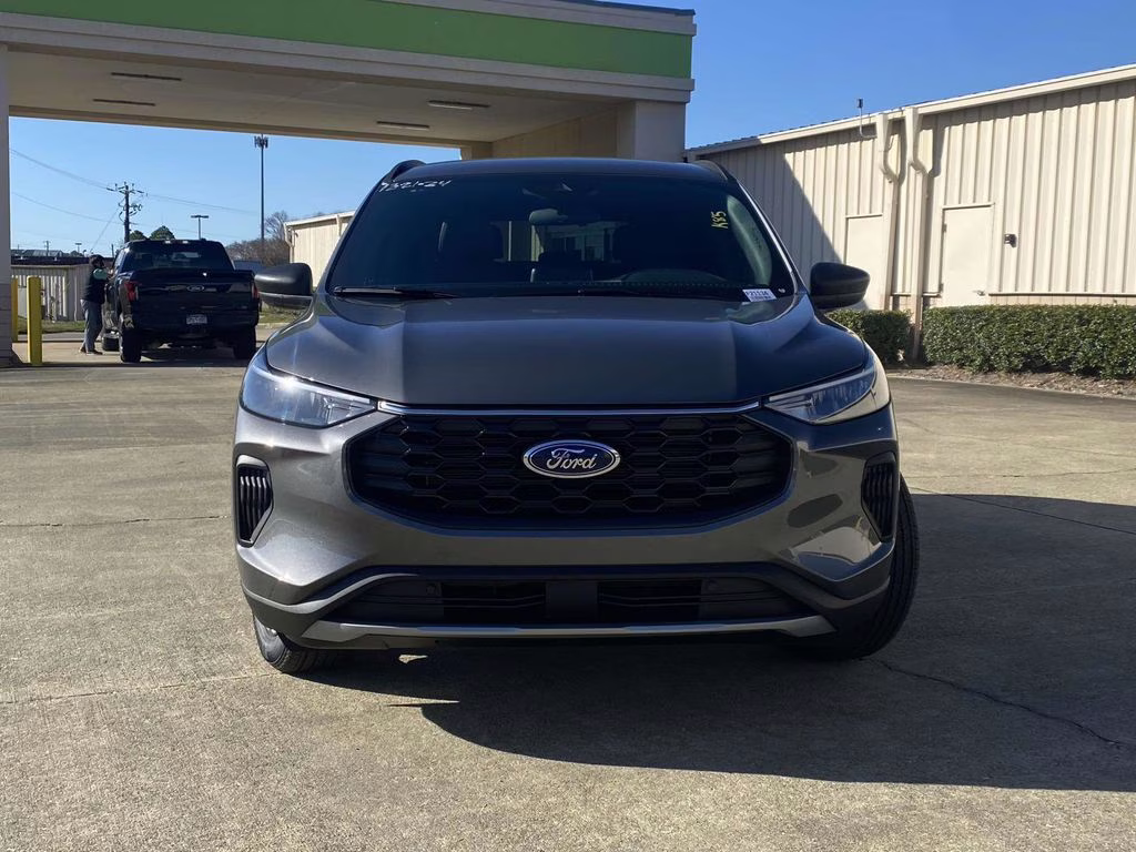 2025 Carbonized Gray Metallic Ford Escape Hybrid ST-Line FWD SUV