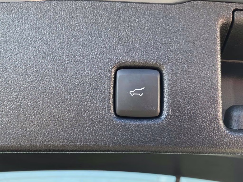 2025 Carbonized Gray Metallic Ford Escape Hybrid ST-Line FWD SUV