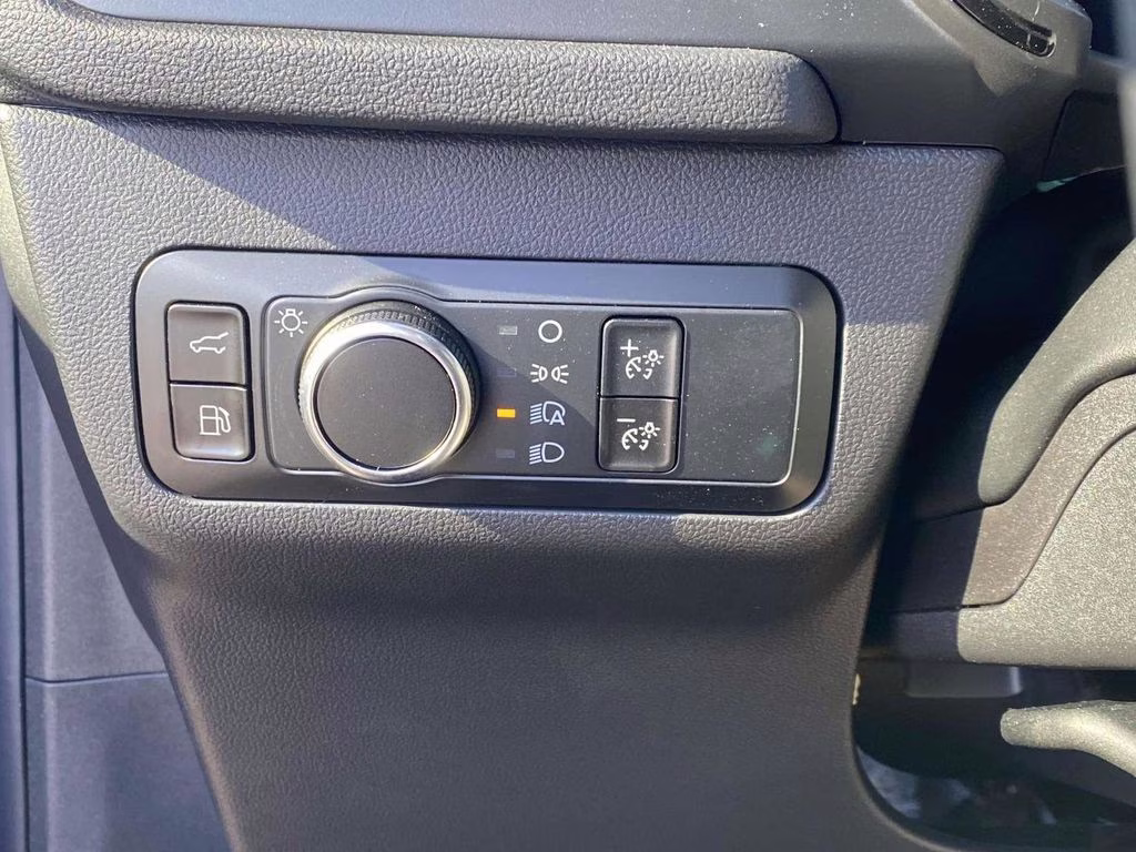 2025 Carbonized Gray Metallic Ford Escape Hybrid ST-Line FWD SUV