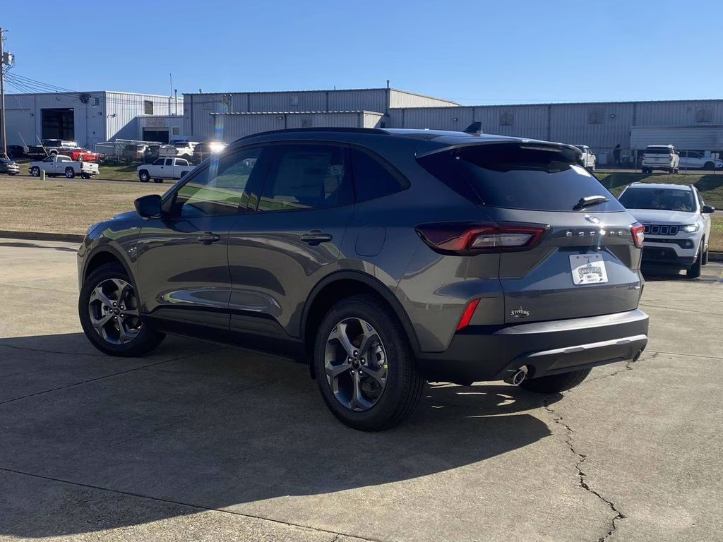 2025 Carbonized Gray Metallic Ford Escape Hybrid ST-Line FWD SUV