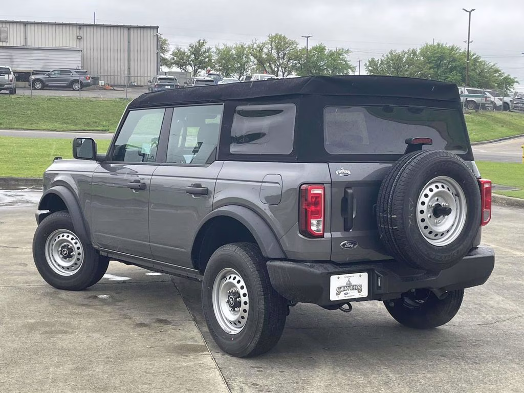 2025 Carbonized Gray Metallic Ford Bronco Base 4X4 SUV