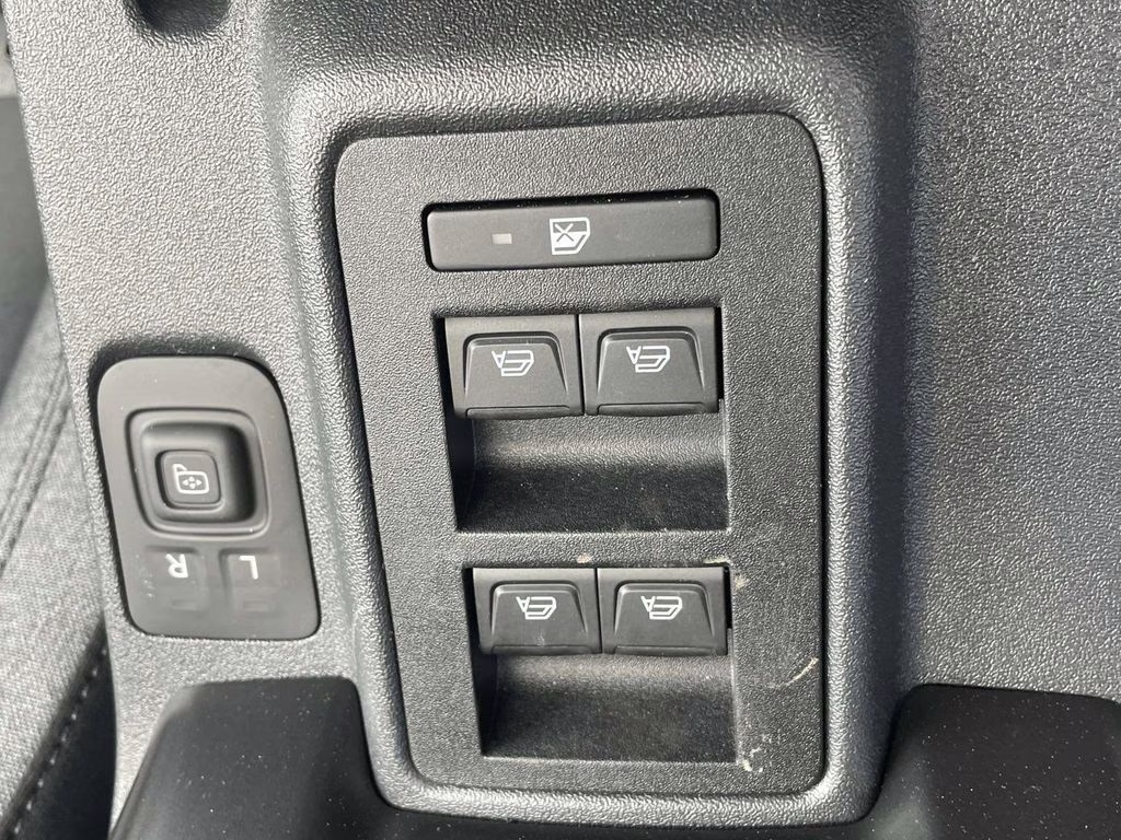 2025 Eruption Green Metallic Ford Bronco Base 4X4 SUV