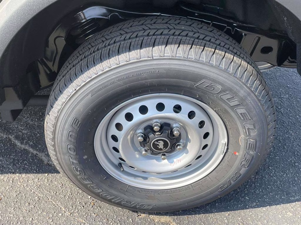 2025 Eruption Green Metallic Ford Bronco Base 4X4 SUV