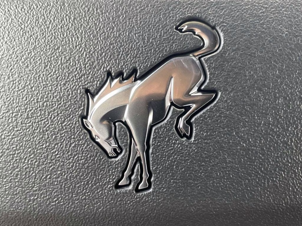 2025 Desert Sand Ford Bronco Base 4X4 SUV